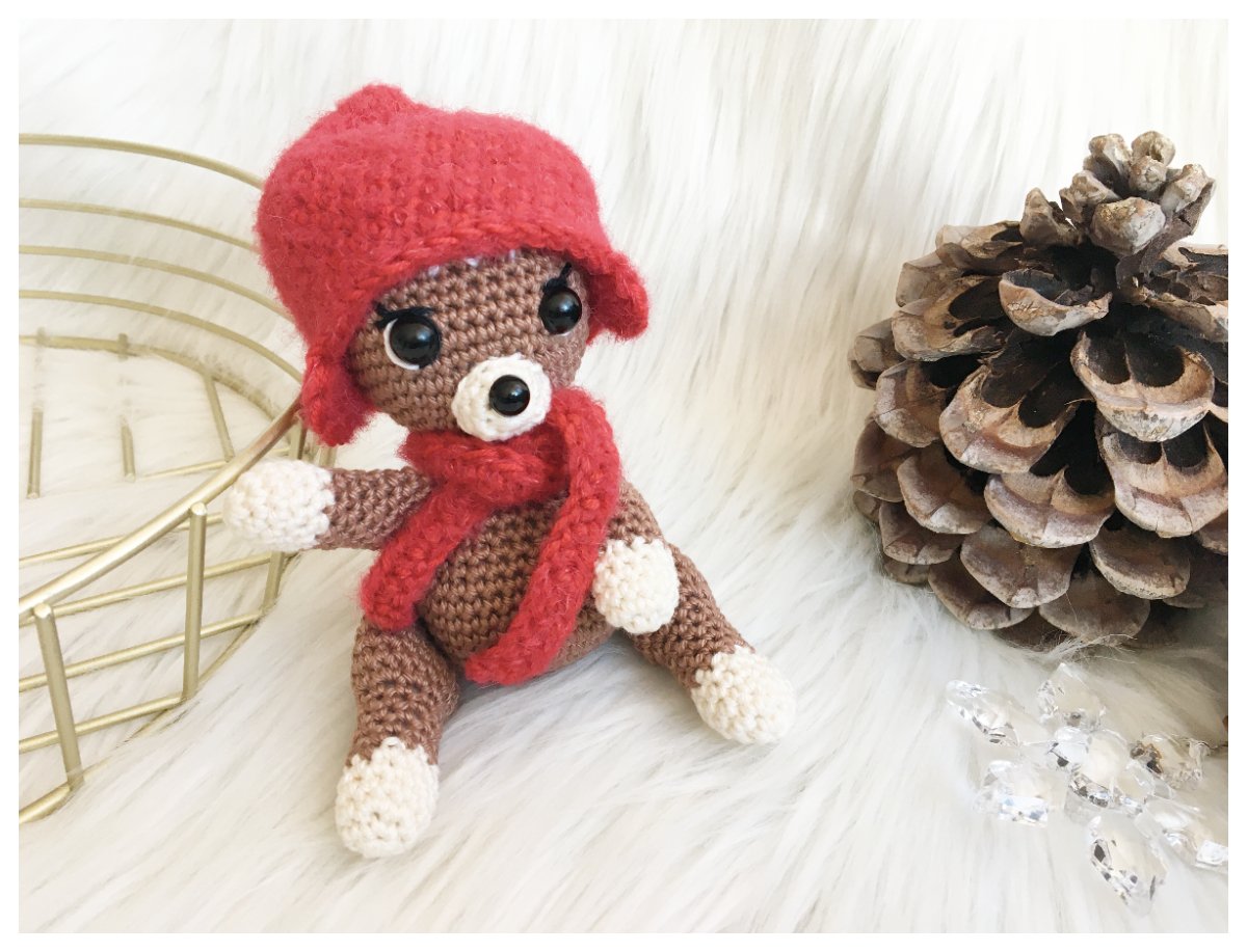 Blog-Inhaltsbild für 'Rentiermädchen Lyra, kostenlose Häkelanleitung'